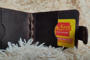 Зажим для банкнот коричневый - Описание