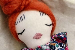 Куколка Сюзанна - Описание