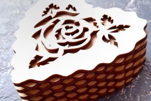 Комплект в серебре роскошные серьги и кулон на цепочке - Описание