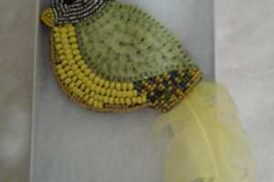 Робота брошка з бісеру