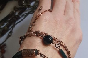 Браслет из натуральной чёрной кожи с яшмой и агатом  - Описание