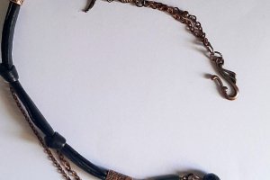 Браслет из натуральной чёрной кожи с яшмой и агатом  - Описание