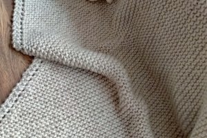 Дитячий в'язаний теплий плед - Опис