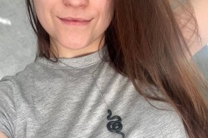 Трендова підвіска змія - Опис