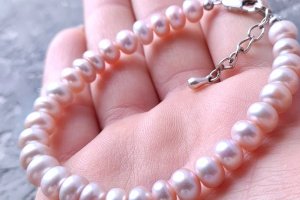 Браслет из натуральных лавандовых жемчуга - Описание
