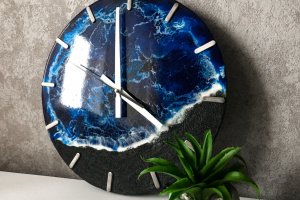 Настенные Часы «Night Storm» - Описание