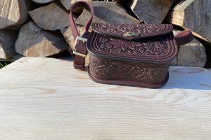 Сумки кожаные "Квитка" ЦВЕТ БОРДО - Описание