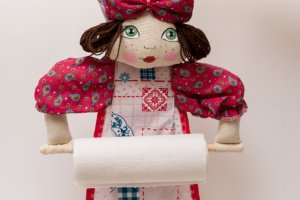 Кукла полотенцедержатель Хозяйка - Описание