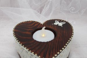 Деревянный подсвечник Сердце - Описание