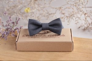 Краватка-метелик мишачо-сірий - Опис