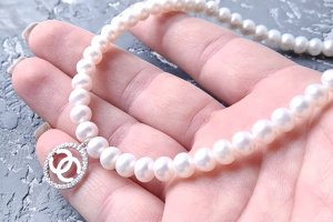 Комплект из натурального жемчуга в серебре колье и браслет - Описание
