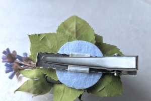 Заколка для волосся з трояндою та лавандою - Опис