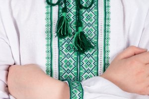 Вишиваночка для хлопчика  - Опис