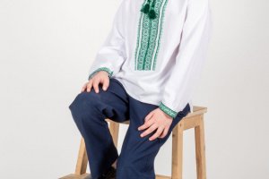 Вишиваночка для хлопчика  - Опис