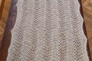 Палантин из кид мохера - Описание