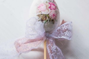Весенние пасхальные яйца, птички, зайчики на палочке, шпажке - Описание
