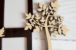 Фоторамка "Наша сім'я" № 7 з декором 81х60 см, - Опис