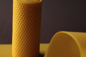 Робота Свічки з бджолиного воску на 5 Фітель
