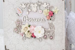 Большой очень нежный скрапальбом для девочки