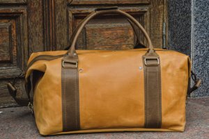 Спортивная кожаная сумка. Мужская дорожная сумка  - Описание