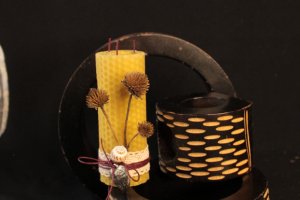 Свечи из вощины, свечи воск с декором - Описание