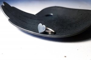 Работа Серебряная кольцо сердечко (среднее)