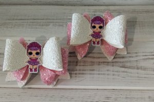 Бантики из эко кожи с куклами Лол - Описание