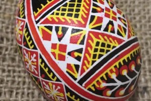 Писанка на стрічці - Опис