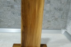 Подставка под наушники