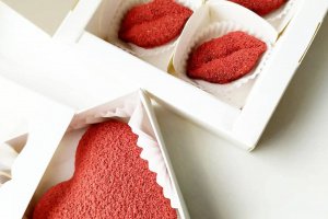 Работа Подарки из натурального шоколада на меду !