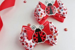 Бантики з репсової стрічки  - Опис