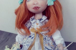 Лялька Міла - Опис