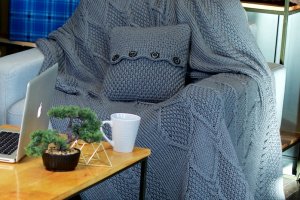 Вязаный плед ручной работы, 160х210см - Описание