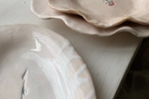 ТАРІЛКА КЕРАМІЧНА ВЕЛИКА "White swan" - Опис