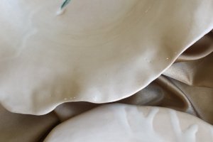 ТАРІЛКА КЕРАМІЧНА ВЕЛИКА "White swan" - Опис