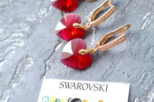 Swarovski и позолота комплект кулон и серьги сердце - Описание