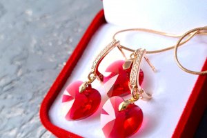 Swarovski и позолота комплект кулон и серьги сердце - Описание