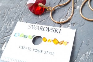 Swarovski и позолота кулон на цепочке сердце Scarlet - Описание