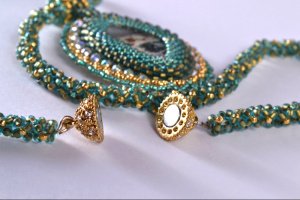 маковый цвет - Описание