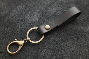 Брелок для ключей из натуральной кожи, брелок кожа - Описание