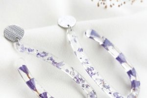 Большие яркие серьги с цветами, украшения с эпоксидной смолы - Описание