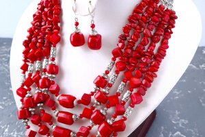 Ожерелье п`ятирядне "Танец весны" из натуральных кораллов - Описание