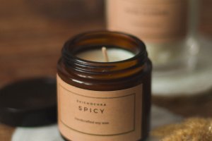 Соевое свеча 100 мл. | Свеча в темном стекле с крышкой - Описание