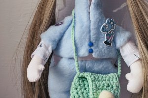 Tilda with a mint bag - Лялька ручної роботи - Опис