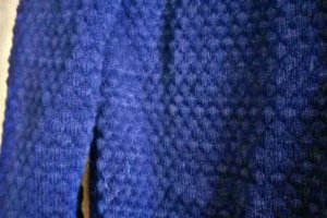 Чоловік в'язаний светр ручної роботи - Опис