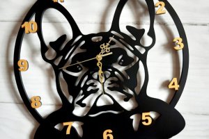 Часы деревянные "Французский бульдог" с декором 40 см. - Описание