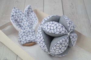 Подарунки для дитини - Мяч і гризунець