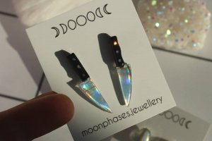 Голографічні кульчики ножі срібло / голографік