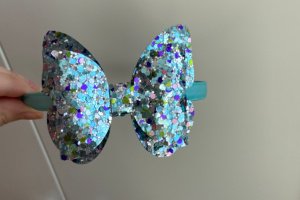 Обруч метелик блакитно-синій - Опис