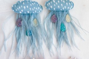 Набір заколок хмарка,метелик,квіти - Опис